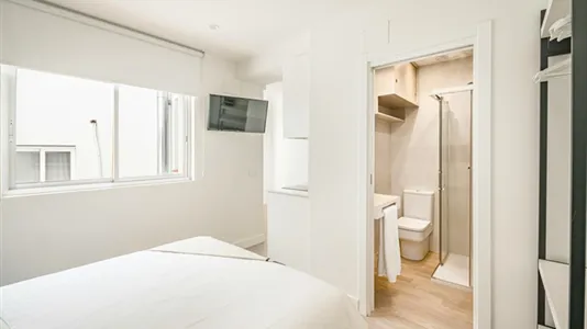 Rooms in Málaga - photo 6