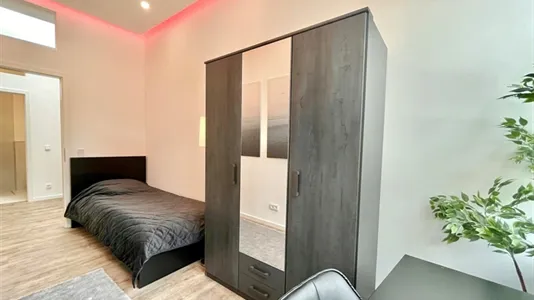 Rooms in Munich Thalkirchen-Obersendling-Forstenried-Fürstenried-Solln - photo 5