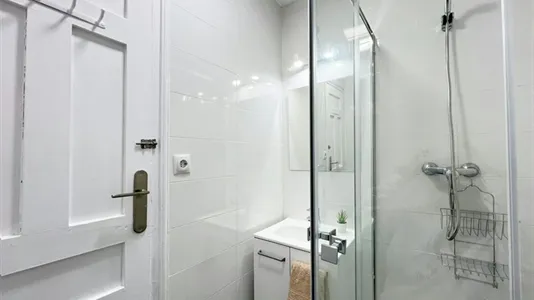 Rooms in Madrid Chamberí - photo 9