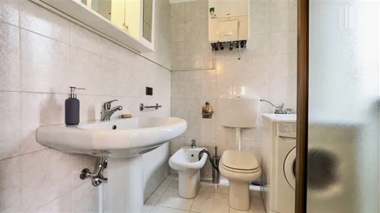 Apartments in Milano Zona 8 - Fiera, Gallaratese, Quarto Oggiaro - photo 9