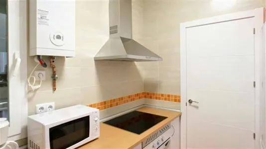 Rooms in Madrid Retiro - photo 8
