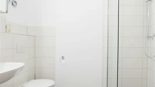 Rooms in Berlin Lichtenberg - photo 5