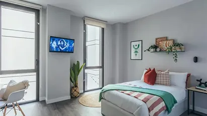 Apartment for rent in Los Bermejales, Andalucía