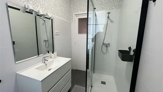 Rooms in Bilbao - photo 9