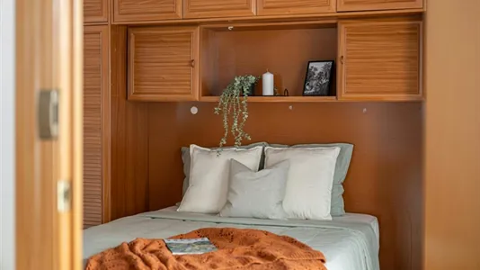 Rooms in Barcelona Eixample - photo 2