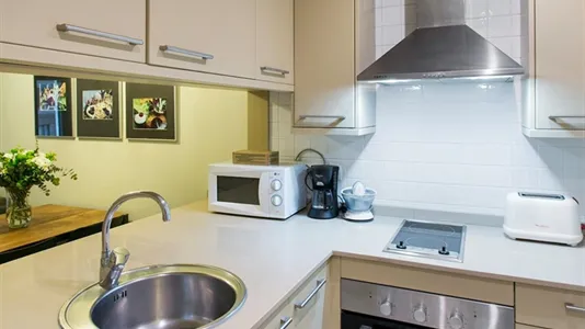 Apartments in Barcelona Ciutat Vella - photo 7