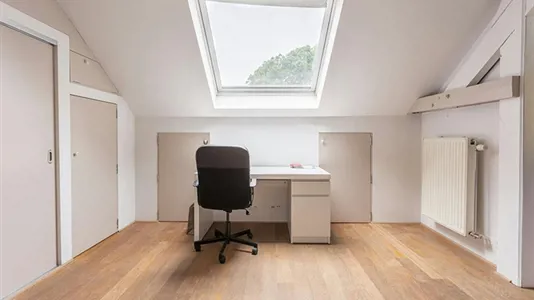 Rooms in Brussels Schaarbeek - photo 2