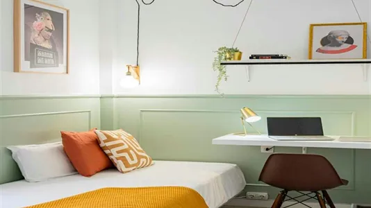 Rooms in Madrid Centro - photo 7