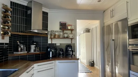 Houses in Stockholm West - photo 8