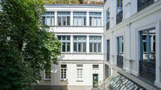 Rooms in Madrid Centro - photo 8