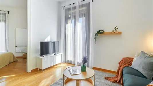 Apartments in Barcelona Eixample - photo 4
