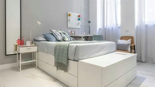 Rooms in Milano Zona 5 - Vigentino, Chiaravalle, Gratosoglio - photo 1