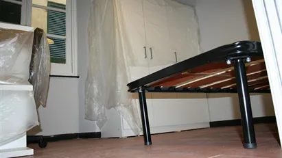 Room for rent in Genoa, Liguria