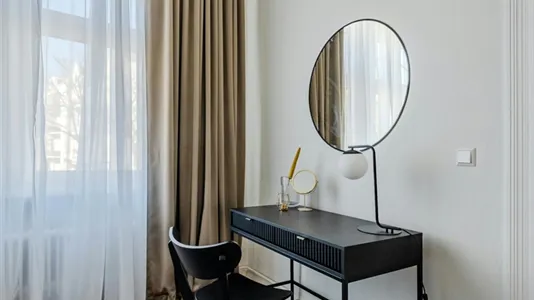 Apartments in Location is not specified - photo 9