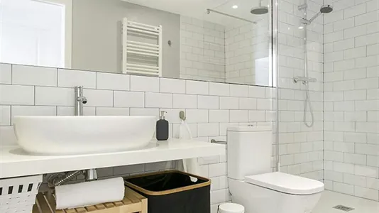 Apartments in Barcelona Ciutat Vella - photo 5