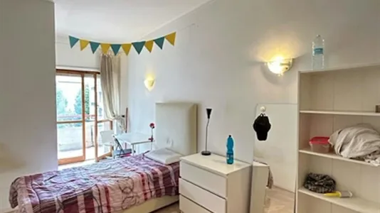 Rooms in Roma Municipio VIII – Appia Antica - photo 3
