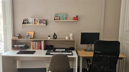 Rooms in Barcelona Eixample - photo 7