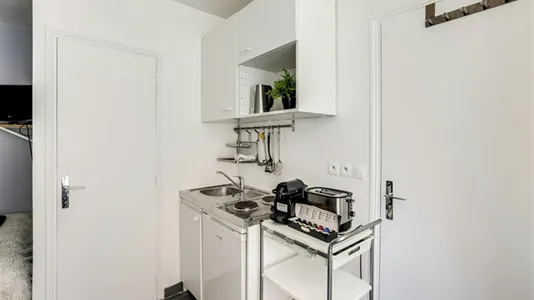 Apartments in Paris 14ème arrondissement - Montparnasse - photo 8