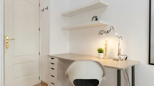 Rooms in Madrid Centro - photo 5