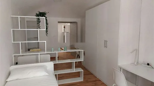 Apartments in Turin - photo 2