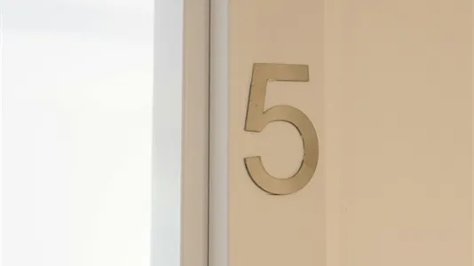 Rooms in Madrid Fuencarral-El Pardo - photo 5