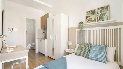 Room for rent in Madrid Retiro, Madrid