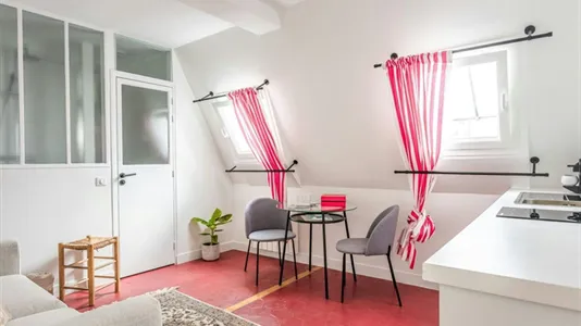 Apartments in Paris 8ème arrondissement - photo 8