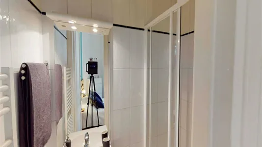 Rooms in Paris 17ème arrondissement - photo 5