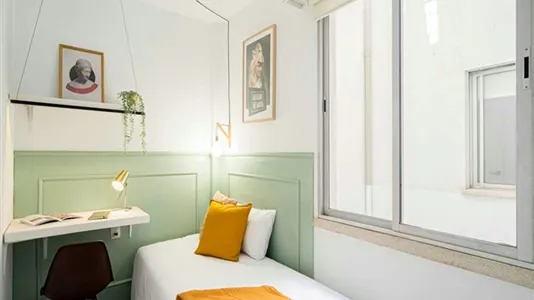 Rooms in Madrid Centro - photo 3