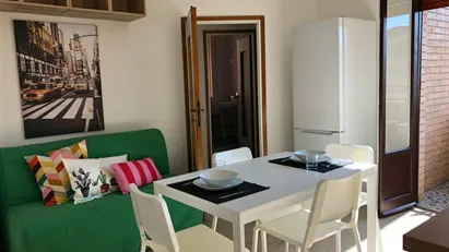 Room for rent in Milano Zona 6 - Barona, Lorenteggio, Milan