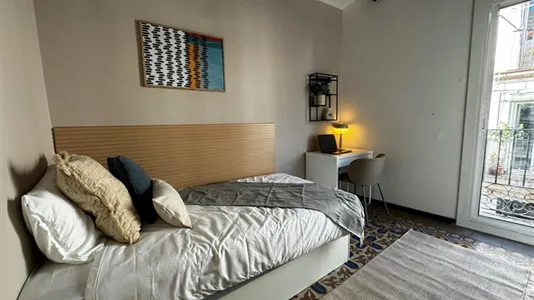 Rooms in Barcelona Ciutat Vella - photo 5