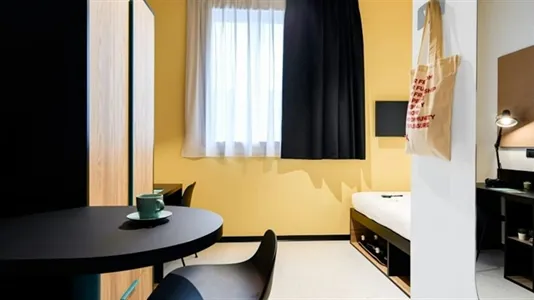 Apartments in Modena - photo 1