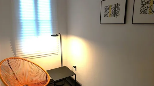 Apartments in Valencia Ciutat Vella - photo 9