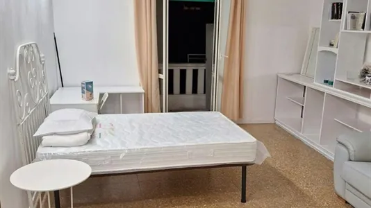 Rooms in Roma Municipio VII – Appio-Latino/Tuscolano/Cinecittà - photo 6