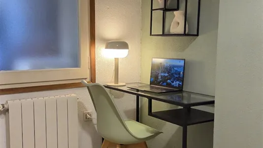 Rooms in Barcelona Eixample - photo 3