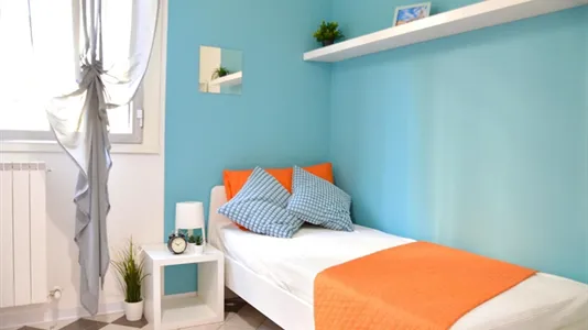 Rooms in Modena - photo 1