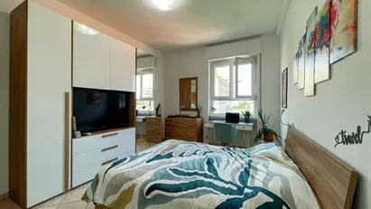 Room for rent in Sesto San Giovanni, Lombardia