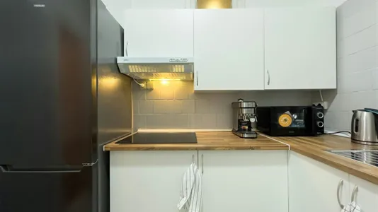 Rooms in Barcelona Ciutat Vella - photo 6