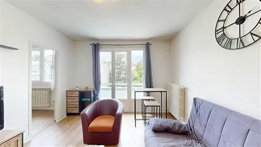 Rooms in Saint-Étienne - photo 7