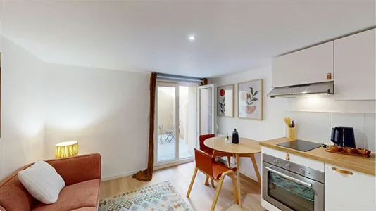 Rooms in Saint-Julien-en-Genevois - photo 1