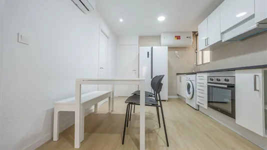 Rooms in el Camí de Vera - photo 6