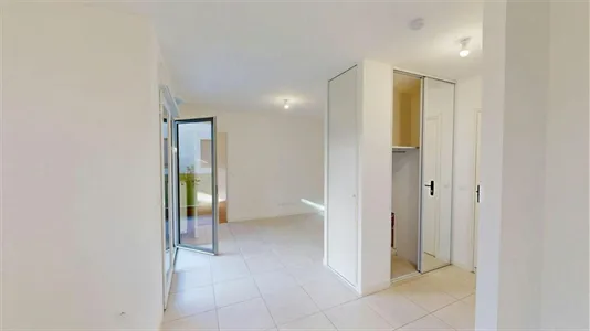 Apartments in Chambéry - photo 4