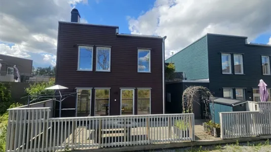 Houses in Upplands Väsby - photo 2