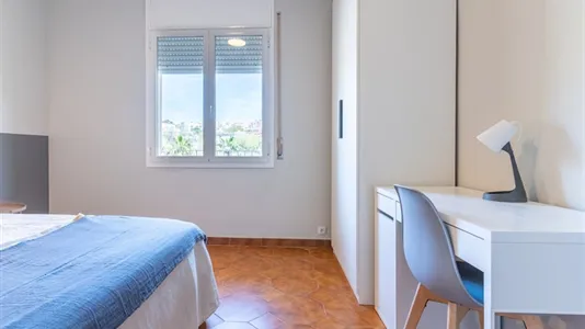 Rooms in Barcelona Eixample - photo 4