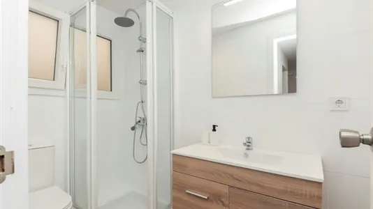 Rooms in Reus - photo 4