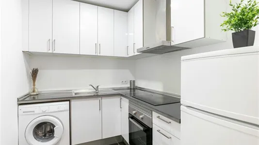 Apartments in Barcelona Ciutat Vella - photo 8