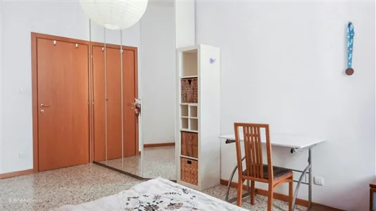 Rooms in Verona - photo 3