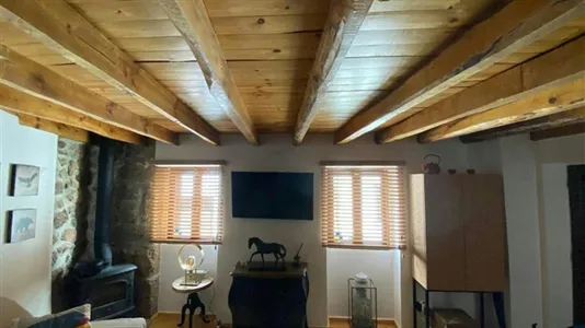 Houses in Covilhã - photo 3