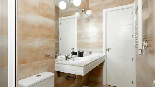 Rooms in Madrid Chamberí - photo 8