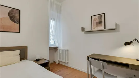 Rooms in Milano Zona 1 - Centro storico - photo 4